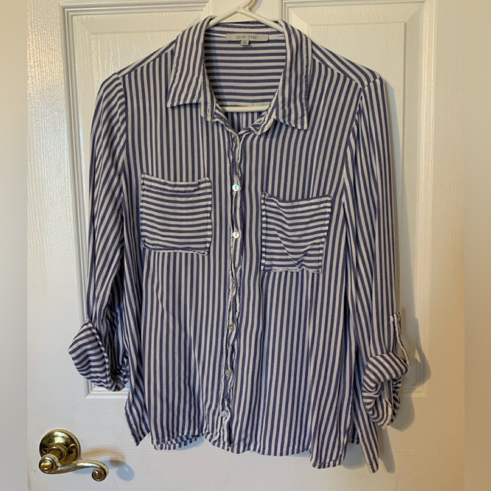LOVE TREE blue and white striped button up
